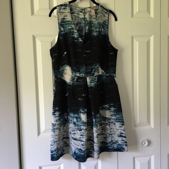 Watercolor V Neck Dress w/ Pockets - Picture 1 of 8